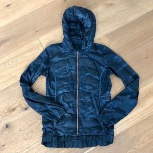Lululemon Spring Fling Puffy Windbreaker